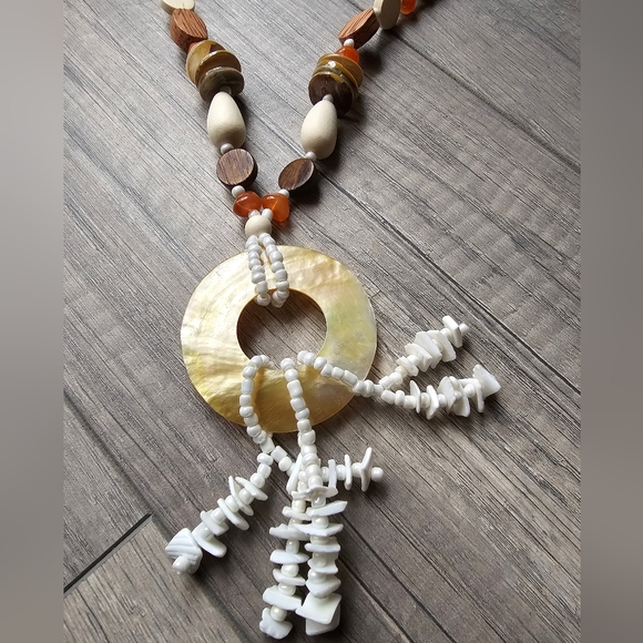 Necklace - Picture 3 of 3